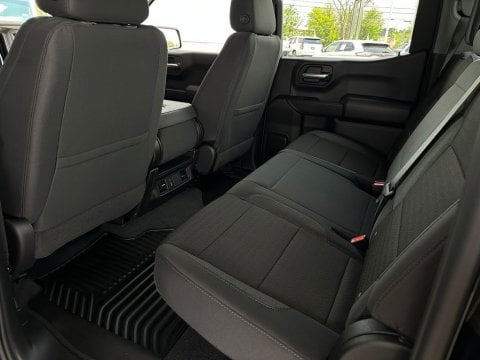 New Onyx Black 2026 GMC Sierra 1500 Pro 4WD - photo 14 - Stock #261136