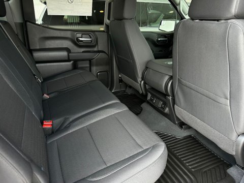 New Onyx Black 2026 GMC Sierra 1500 Pro 4WD - photo 17 - Stock #261136