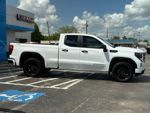 Pre-Owned Summit White 2025 GMC Sierra 1500 Pro 4WD - photo 4 - Stock #260615C