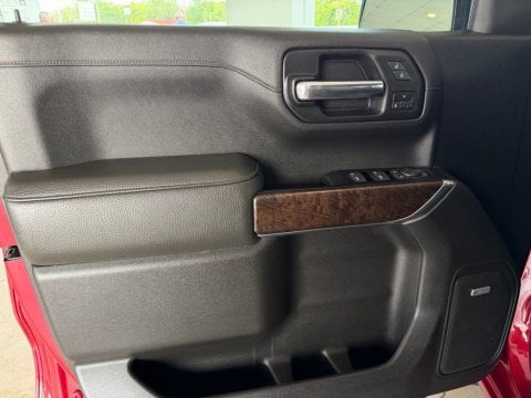 Pre-Owned Red Quartz Tintcoat 2019 GMC Sierra 1500 Denali 4WD - photo 11 - Stock #260987C