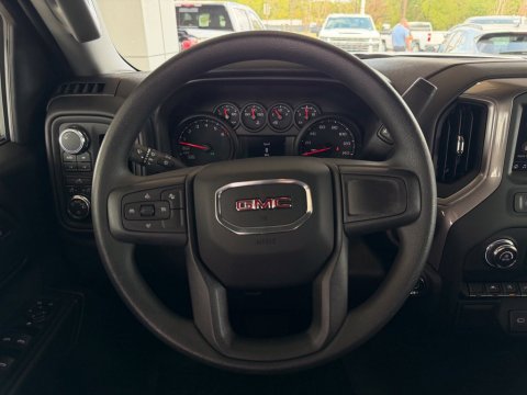 New Onyx Black 2026 GMC Sierra 1500 Pro 4WD - photo 19 - Stock #261369