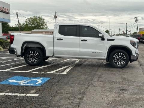 New Summit White 2026 GMC Sierra 1500 Pro 4WD - photo 4 - Stock #260153