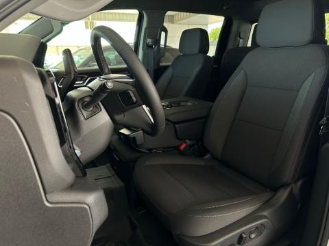 New Summit White 2026 GMC Sierra 1500 SLE 4WD - photo 12 - Stock #260763