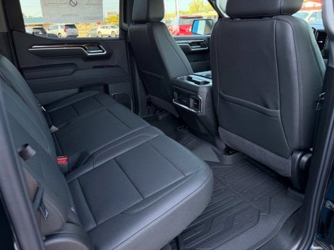 New Onyx Black 2026 GMC Sierra 1500 Elevation 4WD - photo 22 - Stock #261267