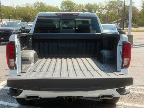 New Summit White 2026 GMC Sierra 1500 Elevation 4WD - photo 16 - Stock #261258