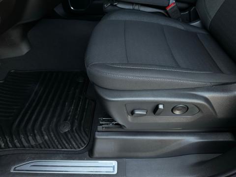 New Cardinal Red 2026 GMC Sierra 1500 Elevation 4WD - photo 11 - Stock #260708