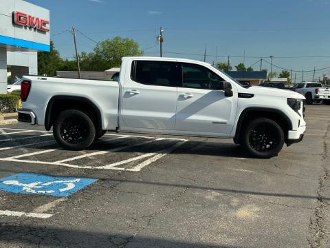 New Summit White 2026 GMC Sierra 1500 Elevation 4WD - photo 4 - Stock #260963