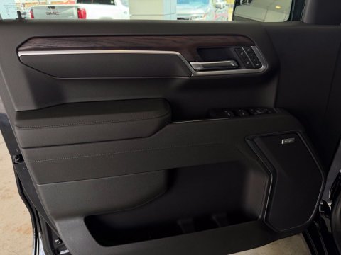 New Onyx Black 2026 GMC Sierra 1500 SLT 4WD - photo 27 - Stock #261336