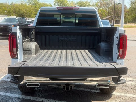 New Glacier White Tricoat 2026 GMC Sierra 1500 SLT 4WD - photo 7 - Stock #261347