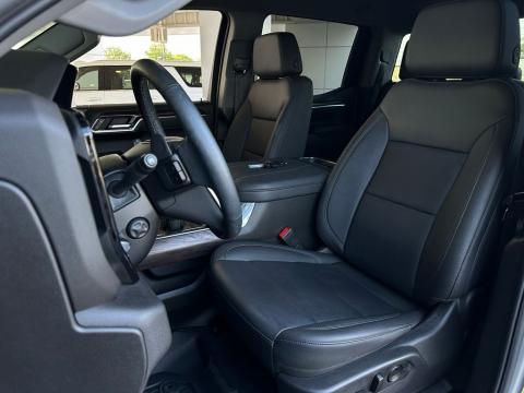 Certified Pre-Owned Sterling Metallic 2025 GMC Sierra 1500 SLT 4WD - photo 13 - Stock #261007A