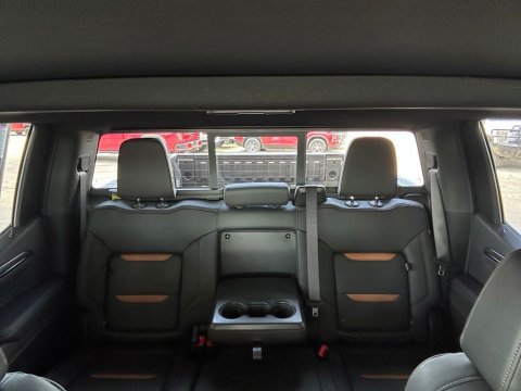 New Onyx Black 2026 GMC Sierra 1500 AT4 4WD - photo 25 - Stock #261025