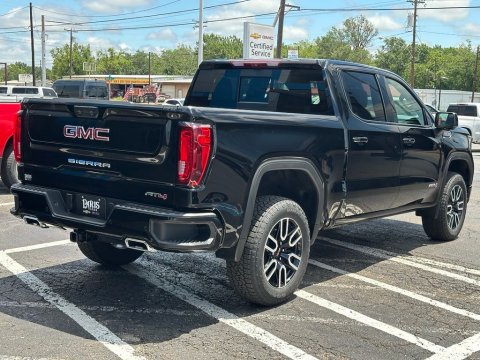 New Onyx Black 2026 GMC Sierra 1500 AT4 4WD - photo 7 - Stock #261025