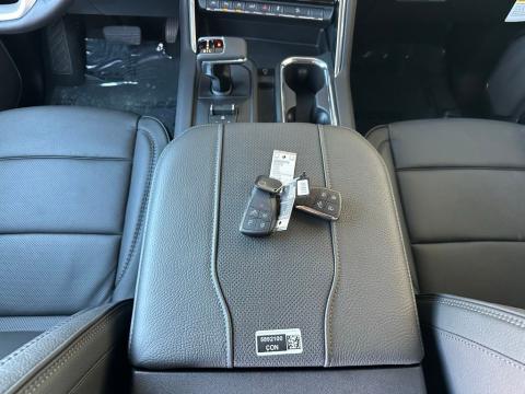 New Downpour Metallic 2026 GMC Sierra 1500 Denali 4WD - photo 20 - Stock #260879