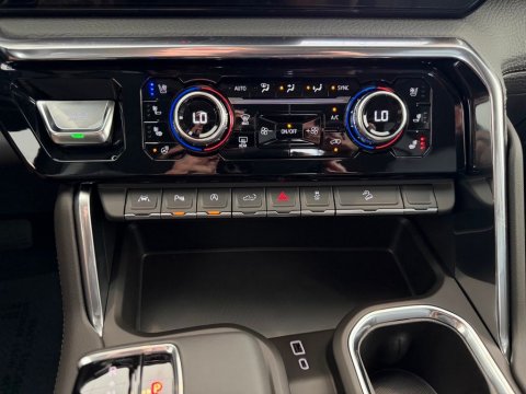 New Onyx Black 2026 GMC Sierra 1500 Denali 4WD - photo 36 - Stock #261252