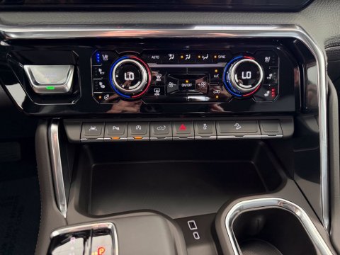 New Onyx Black 2026 GMC Sierra 1500 Denali 4WD - photo 37 - Stock #261252