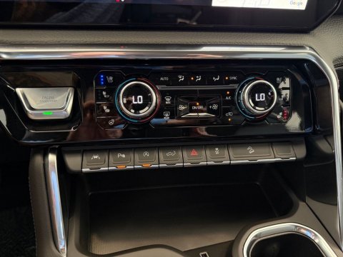 New Onyx Black 2026 GMC Sierra 1500 Denali 4WD - photo 24 - Stock #261253