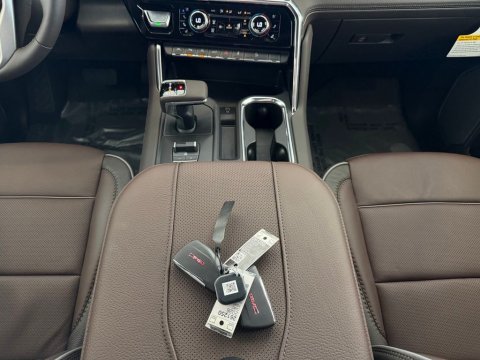 New Onyx Black 2026 GMC Sierra 1500 Denali 4WD - photo 20 - Stock #261250
