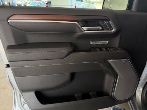 2026 GMC Sierra 1500 Denali - Photo 9