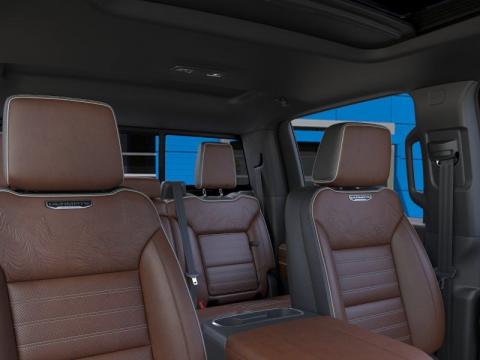 New Glacier White Tricoat 2026 GMC Sierra 1500 Denali Ultimate 4WD - photo 24 - Stock #260996