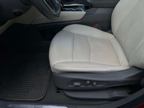 Pre-Owned Infrared Tintcoat 2021 Cadillac XT5 Premium Luxury FWD - photo 13 - Stock #260868A