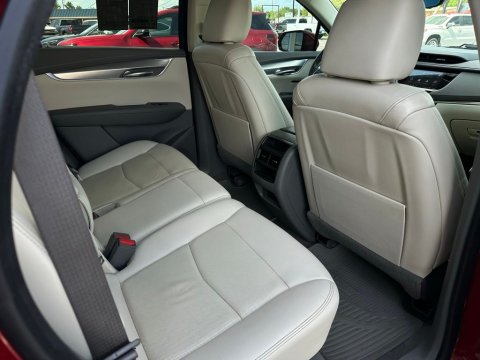 Pre-Owned Infrared Tintcoat 2021 Cadillac XT5 Premium Luxury FWD - photo 19 - Stock #260868A