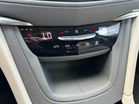 Pre-Owned Infrared Tintcoat 2021 Cadillac XT5 Premium Luxury FWD - photo 25 - Stock #260868A