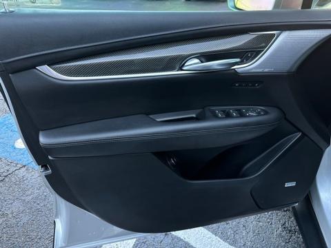 2020 Cadillac XT5 Sport