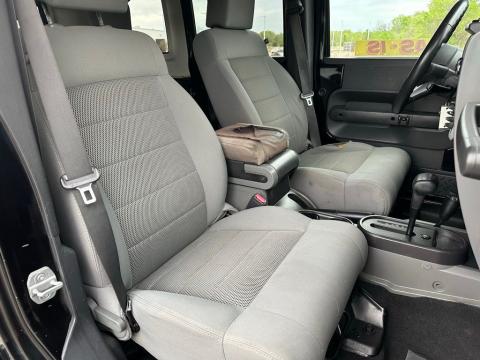 Pre-Owned Black Clearcoat 2008 Jeep Wrangler Unlimited Sahara 4WD - photo 17 - Stock #X2448