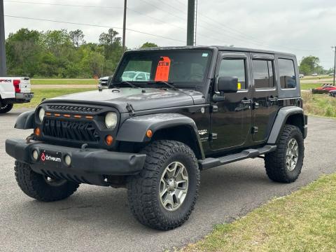 Pre-Owned Black Clearcoat 2008 Jeep Wrangler Unlimited Sahara 4WD - photo 3 - Stock #X2448