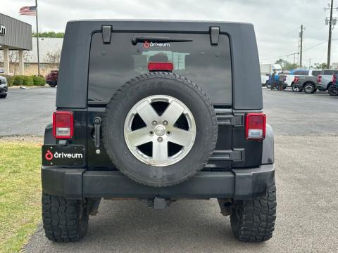 Pre-Owned Black Clearcoat 2008 Jeep Wrangler Unlimited Sahara 4WD - photo 5 - Stock #X2448