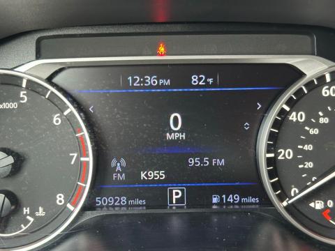Pre-Owned Brilliant Silver Metallic 2022 Nissan Altima 2.5 SV FWD - photo 23 - Stock #260789A