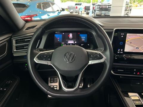 Pre-Owned  2024 Volkswagen Atlas Cross Sport 2.0T SEL R-Line AWD - photo 20 - Stock #260476B