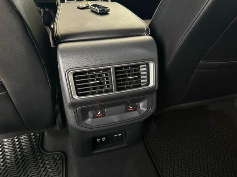 Pre-Owned  2024 Volkswagen Atlas Cross Sport 2.0T SEL R-Line AWD - photo 23 - Stock #260476B