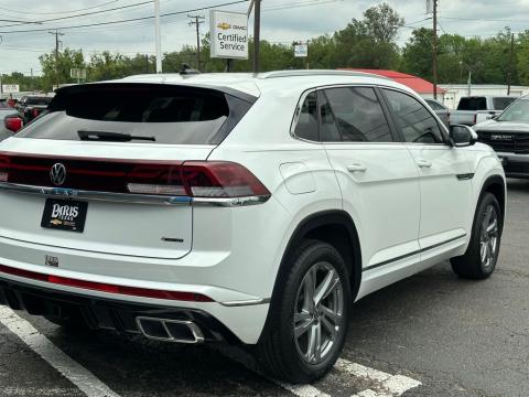 Pre-Owned  2024 Volkswagen Atlas Cross Sport 2.0T SEL R-Line AWD - photo 6 - Stock #260476B