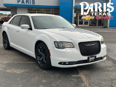 Bright White Clearcoat 2022 Chrysler 300 S RWD for sale in Paris, TX - Stock #260836A