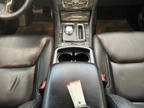 2022 Chrysler 300 Touring