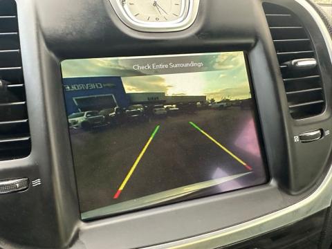 2022 Chrysler 300 Touring