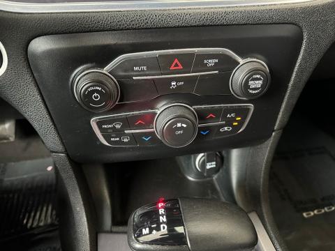 Pre-Owned Maximum Steel Metallic Clearcoat 2017 Dodge Charger SE RWD - photo 25 - Stock #251043D