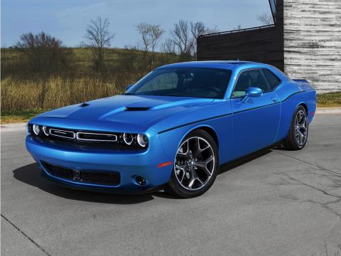 2017 Dodge Challenger R/T's photo