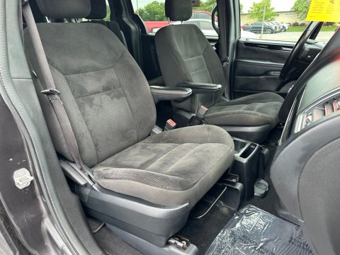 Pre-Owned Granite Crystal Metallic Clearcoat 2020 Dodge Grand Caravan SE Plus FWD - photo 18 - Stock #X2500