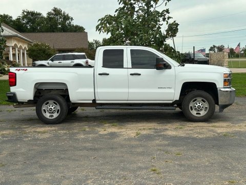 Pre-Owned Summit White 2019 Chevrolet Silverado 2500HD Work Truck 4WD - photo 4 - Stock #X2503