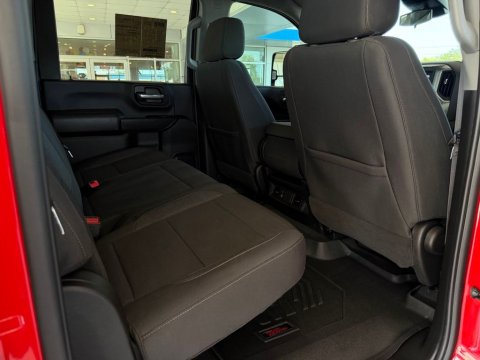 Pre-Owned Red Hot 2025 Chevrolet Silverado 2500HD Custom 4WD - photo 18 - Stock #261105B