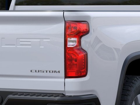 New Summit White 2026 Chevrolet Silverado 2500HD Custom 4WD - photo 11 - Stock #261308