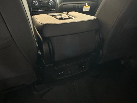 2026 Chevrolet Silverado 2500HD Custom