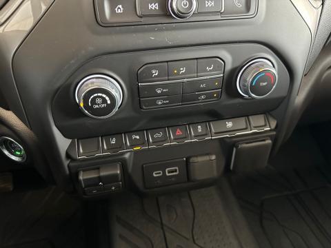 2026 Chevrolet Silverado 2500HD Custom