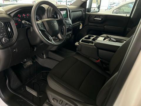 2026 Chevrolet Silverado 2500HD Custom