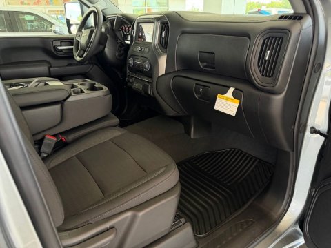 New Sterling Gray Metallic 2026 Chevrolet Silverado 2500HD Custom 4WD - photo 16 - Stock #261293