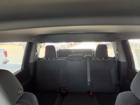 New Sterling Gray Metallic 2026 Chevrolet Silverado 2500HD Custom 4WD - photo 27 - Stock #261293