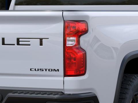 New Summit White 2026 Chevrolet Silverado 2500HD Custom 4WD - photo 11 - Stock #261047