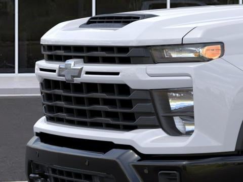 New Summit White 2026 Chevrolet Silverado 2500HD Custom 4WD - photo 13 - Stock #261047